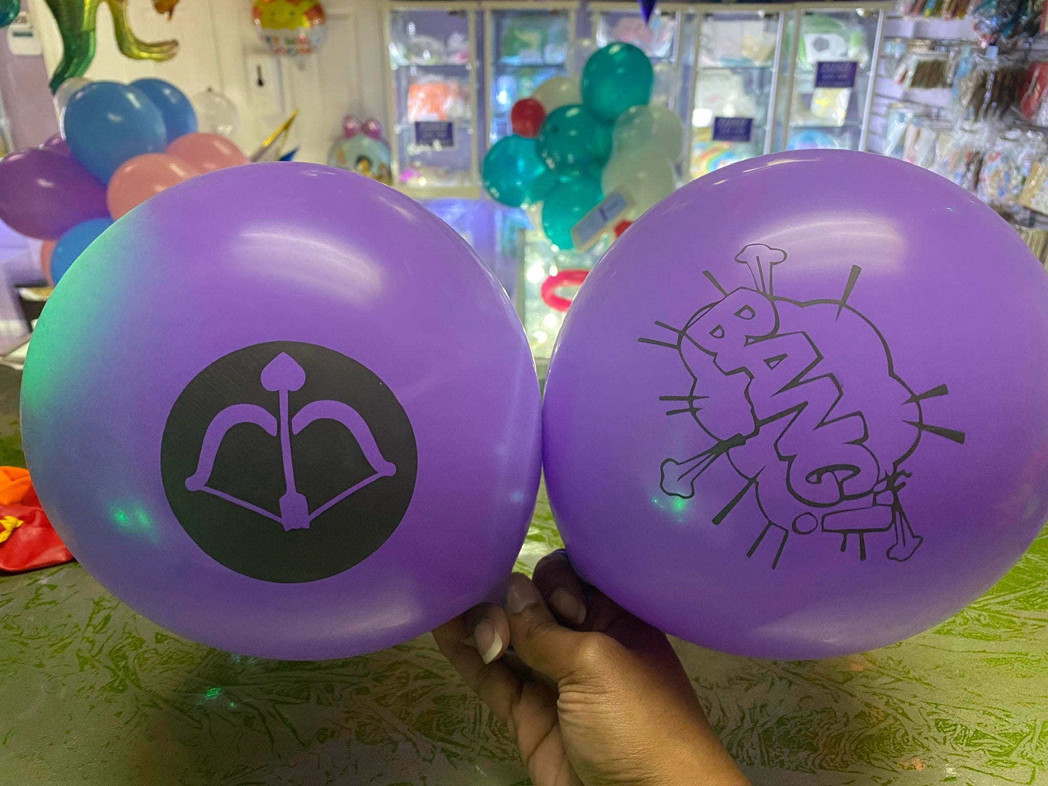 Pack of 5 - Marvel DC Comics Superhero Logos 12 Inch Latex Balloon