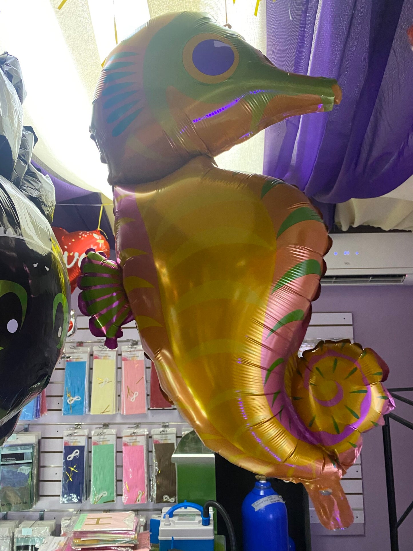 Seahorse Foil Balloon