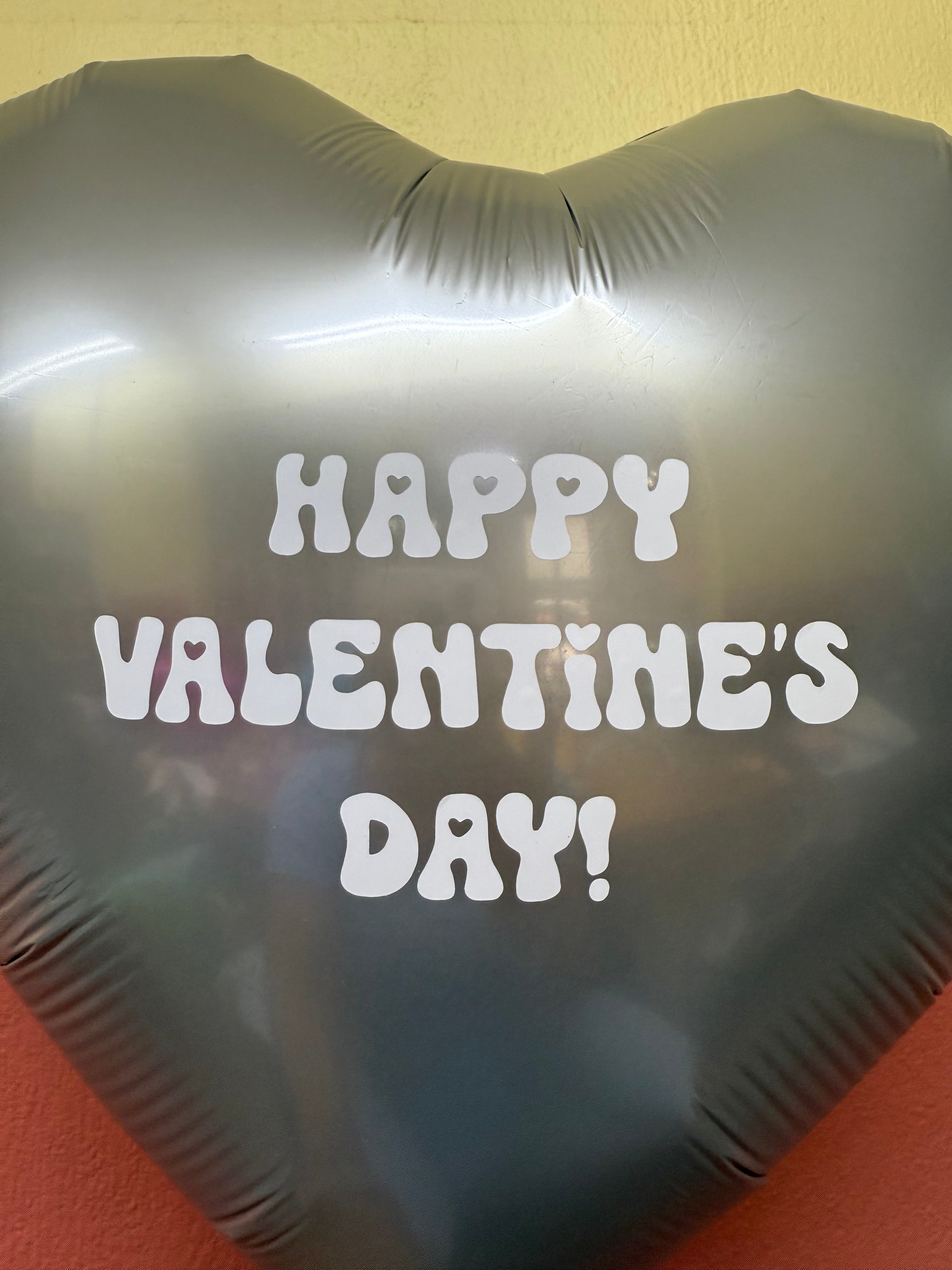 Custom Valentine’s Day Heart Centrepiece - Image 3