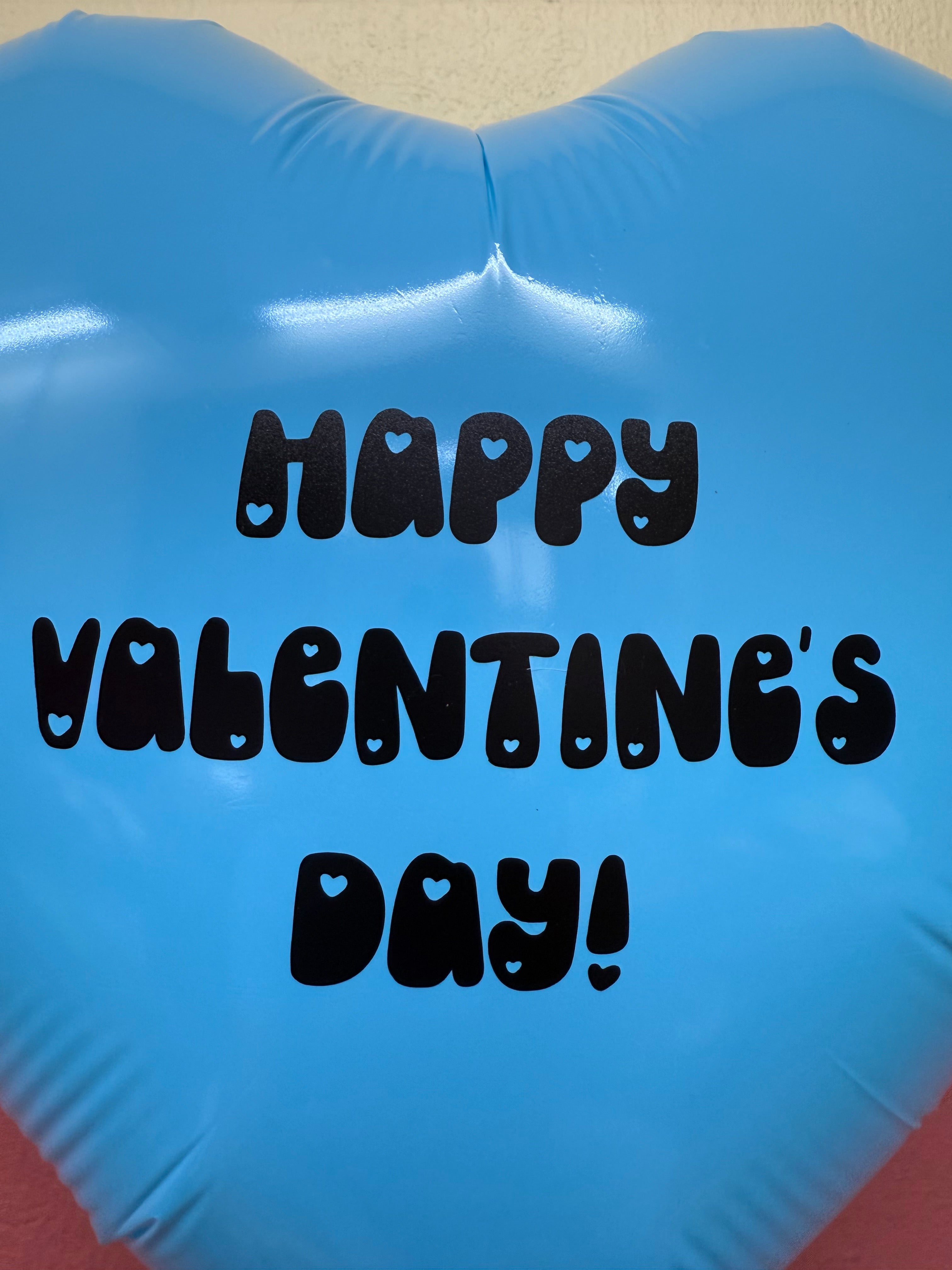 Custom Valentine’s Day Heart Centrepiece - Image 6