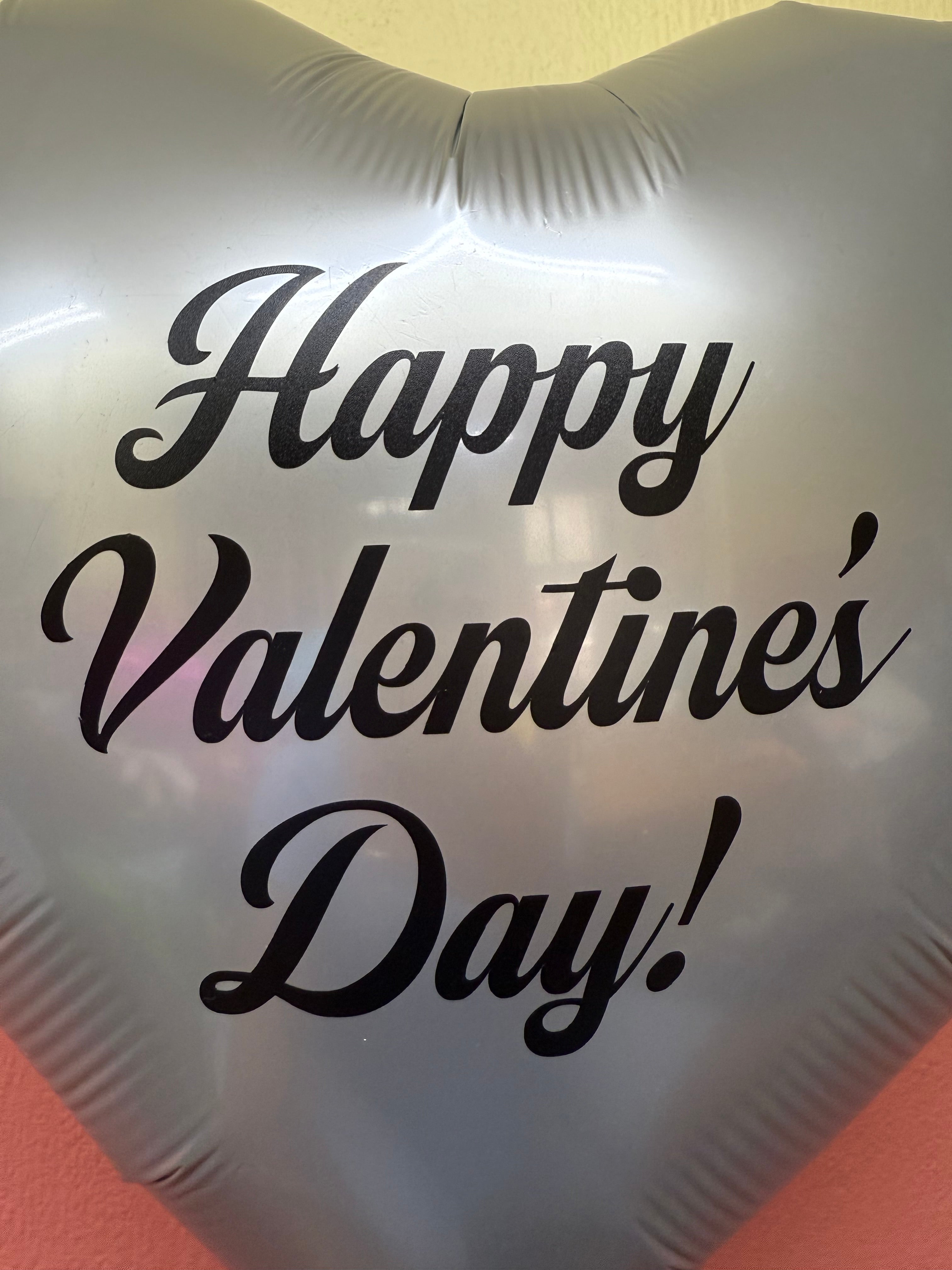 Custom Valentine’s Day Heart Centrepiece - Image 4